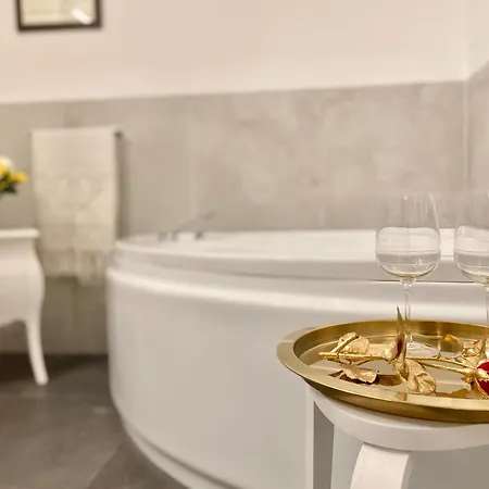 Casaviva - Lovely Trilo In The Heart Of Genoa